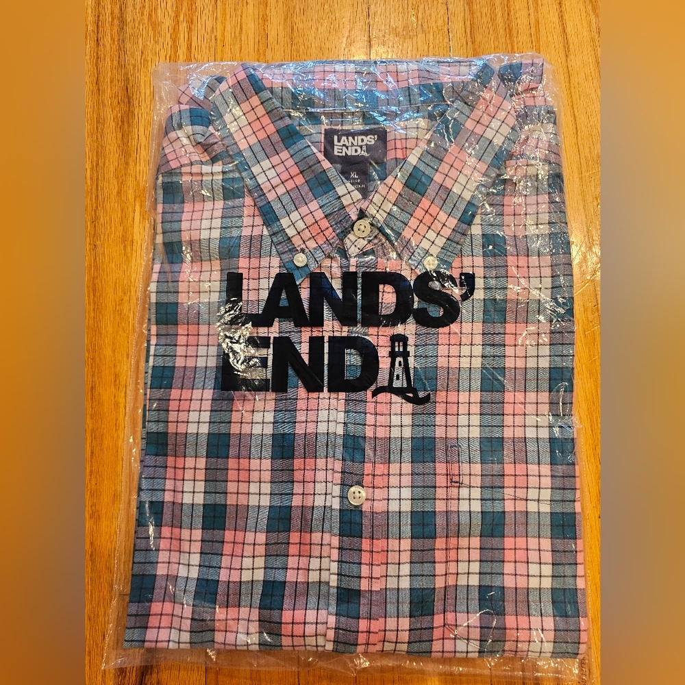 NWT Lands' End Short-Sleeve Shirt